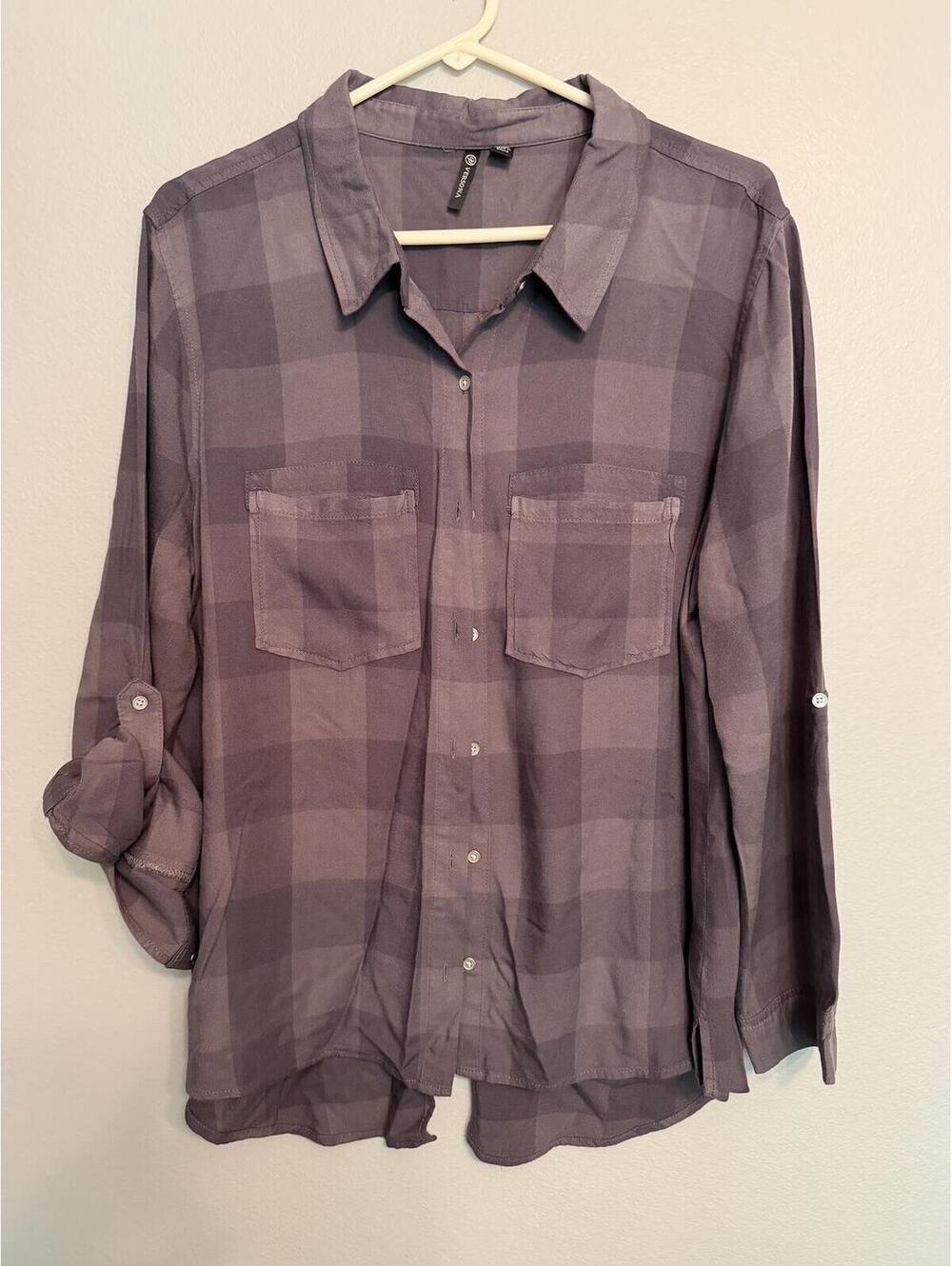 Versona Lightweight Plaid Shirt Women’s XL